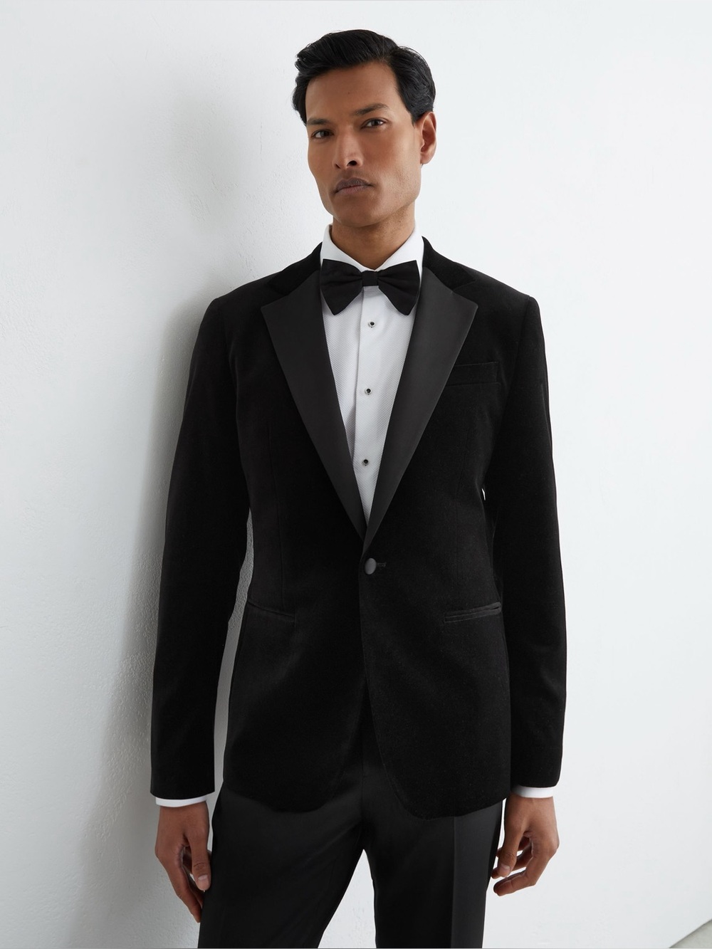 Reiss Black Velvet Ace Single-Button Modern Slim Tuxedo Blazer 38R